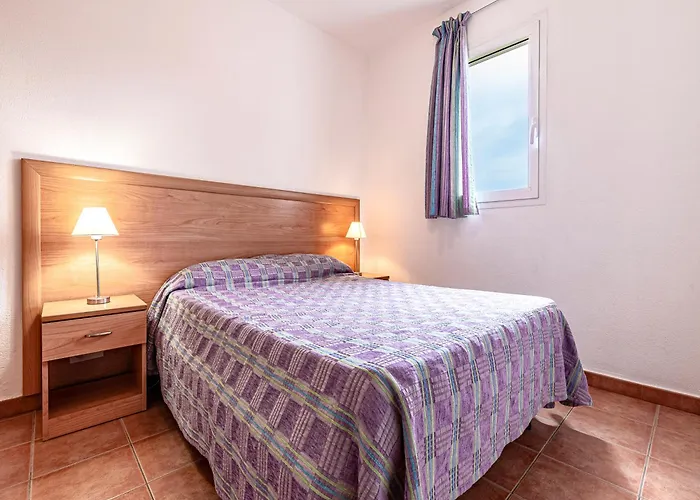 Prázdninový areál Vacanceole - Sognu Di Rena San-Nicolao