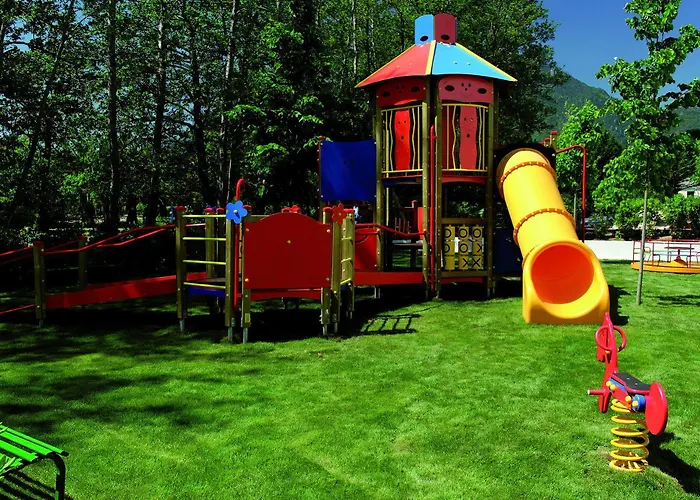 Prázdninový areál Vacanceole - Sognu Di Rena San-Nicolao